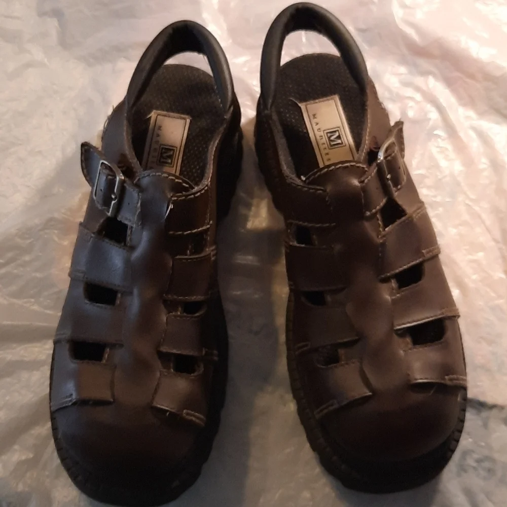 Maurices Heavy Duty Clog Mule Shoe